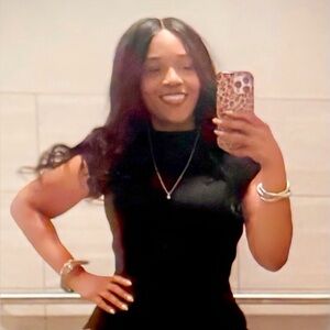 Meet your Posher, Jana